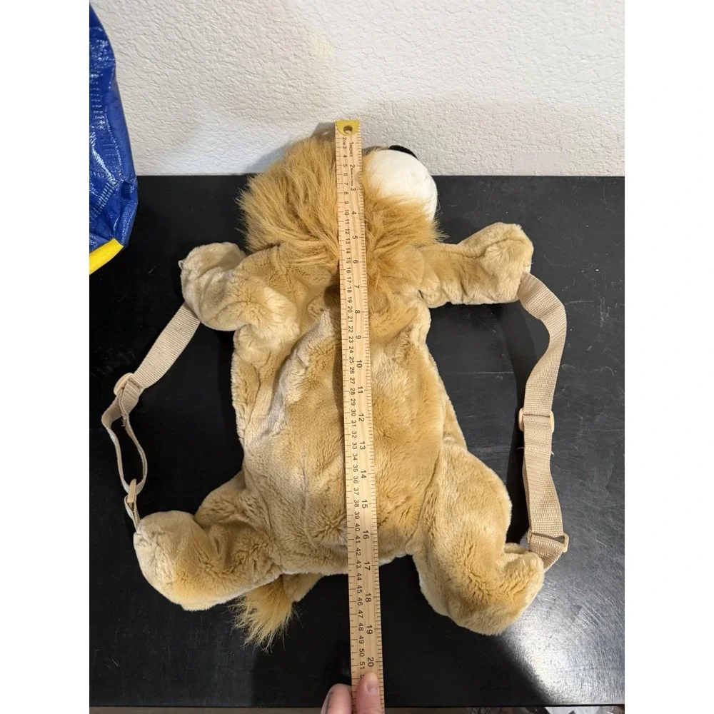 Lion 18